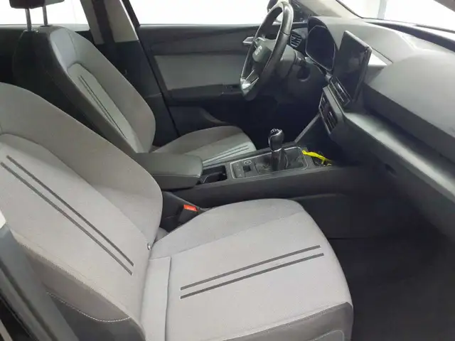 Seat Leon view 8