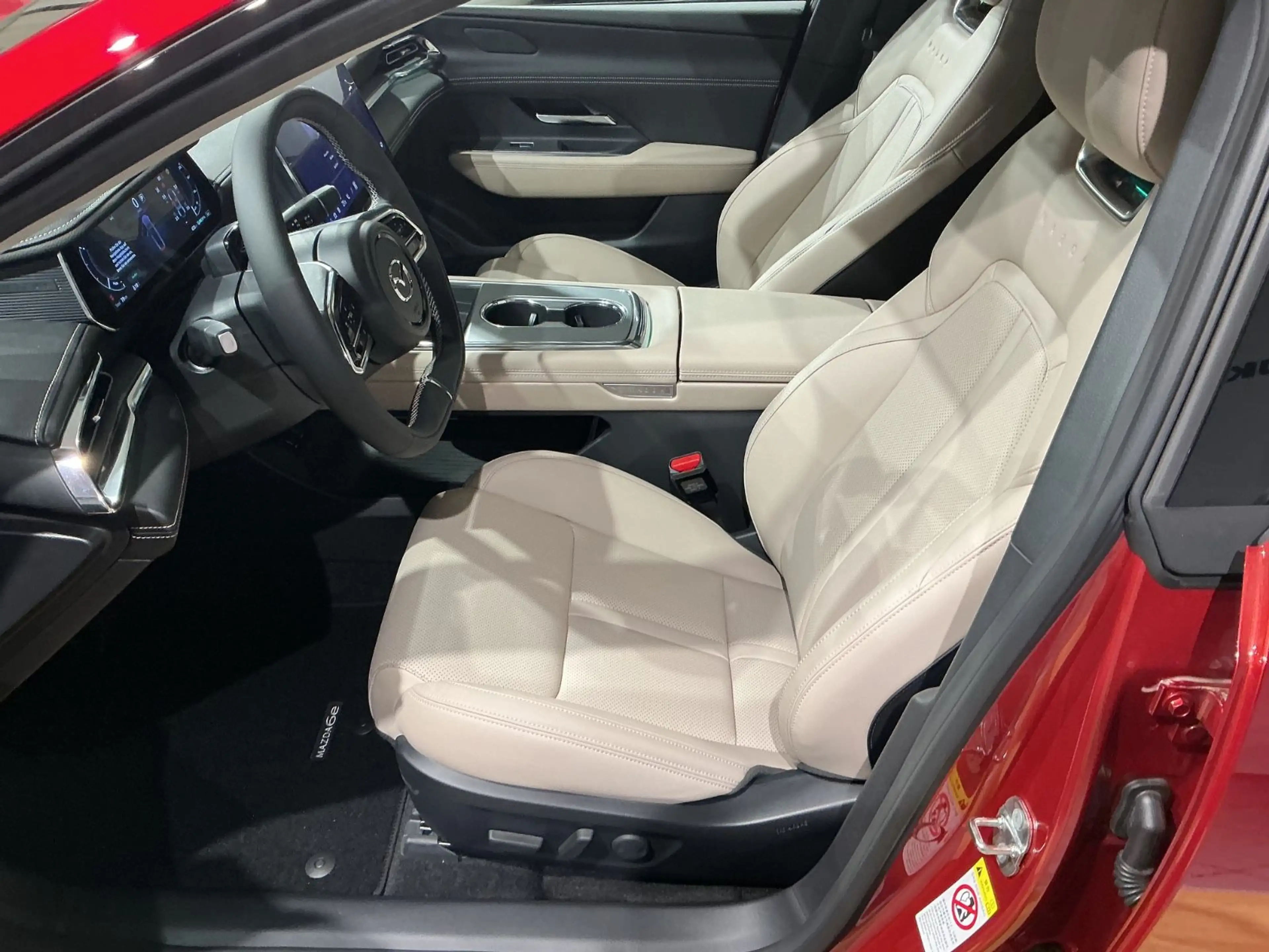Mazda 6e 180 kW EV Takumi Long Range*SOFORT VERFÜGBAR* — photo 10