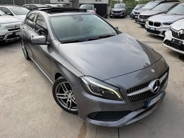 Mercedes-Benz A 170 Mercedes-benz A 180 d AMG Automatic Premium