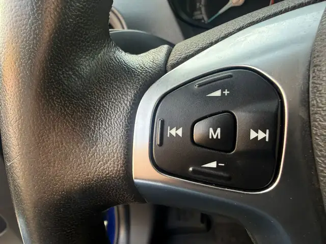 Ford Tourneo Courier view 21