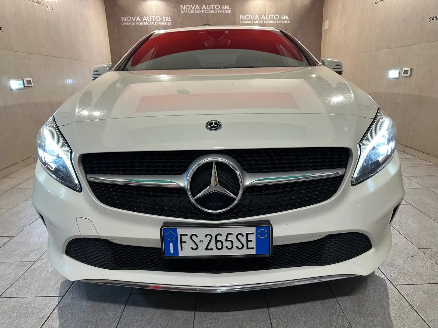 Mercedes-Benz A 180 Classe A - W176 d Sport automatica Bianco - 1