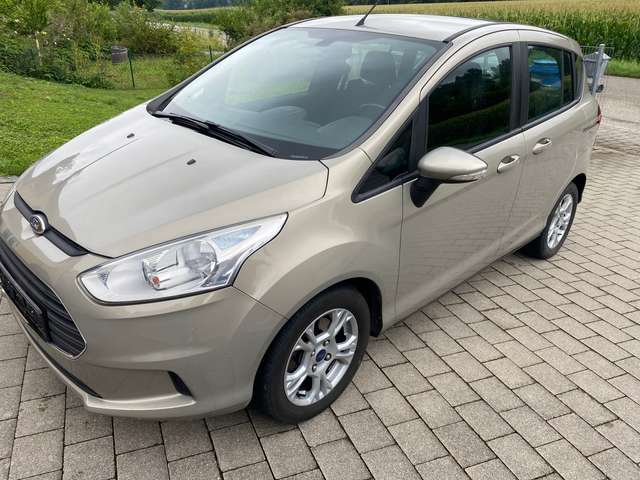 Imagine Ford B-Max Sync Edition