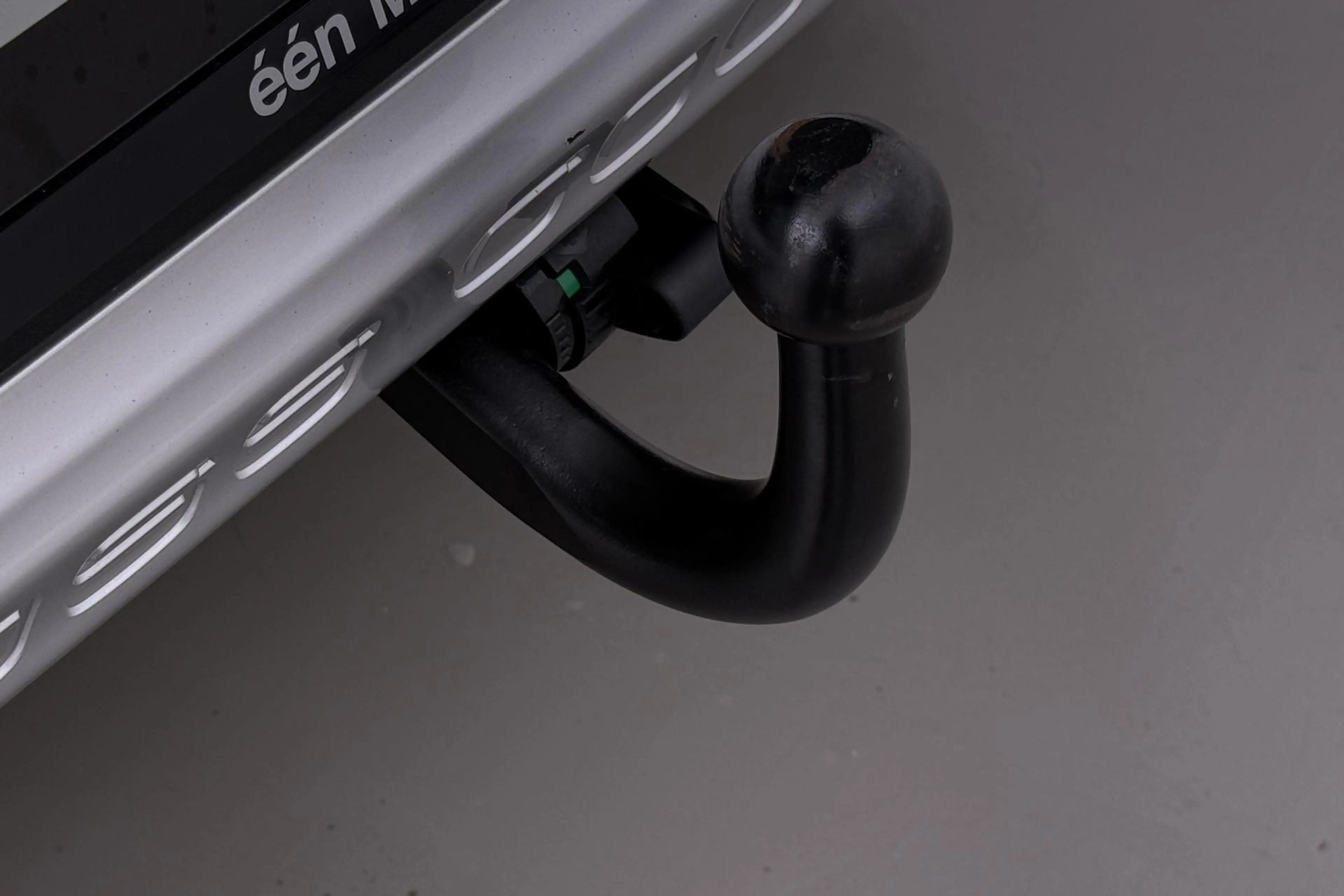 Volvo V40 2.0 T4 Momentum | Trekhaak | Navigatie | Stoelverw — photo 11