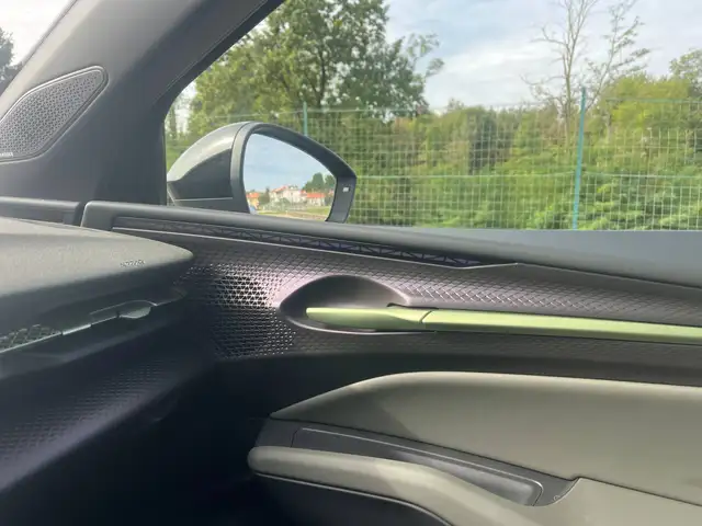 Cupra Raval view 12