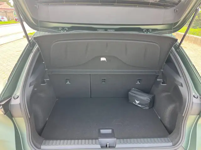 Cupra Raval view 8