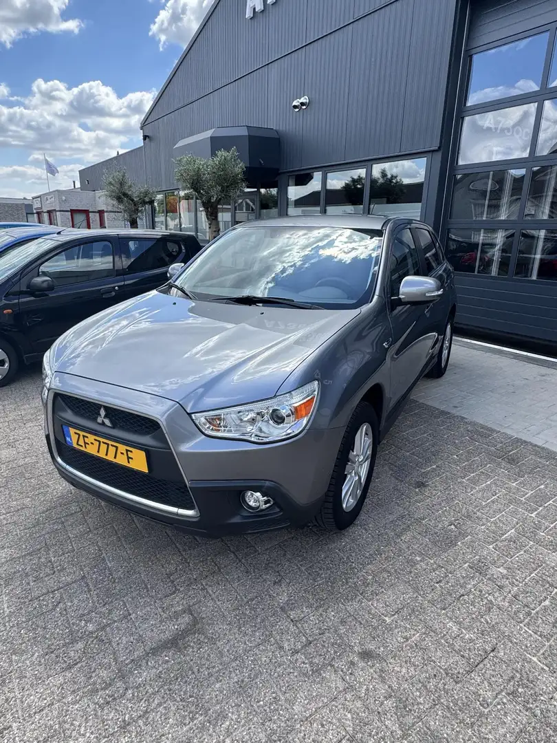 Mitsubishi ASX 1.6 Intro Edition ClearTec Šedá - 1
