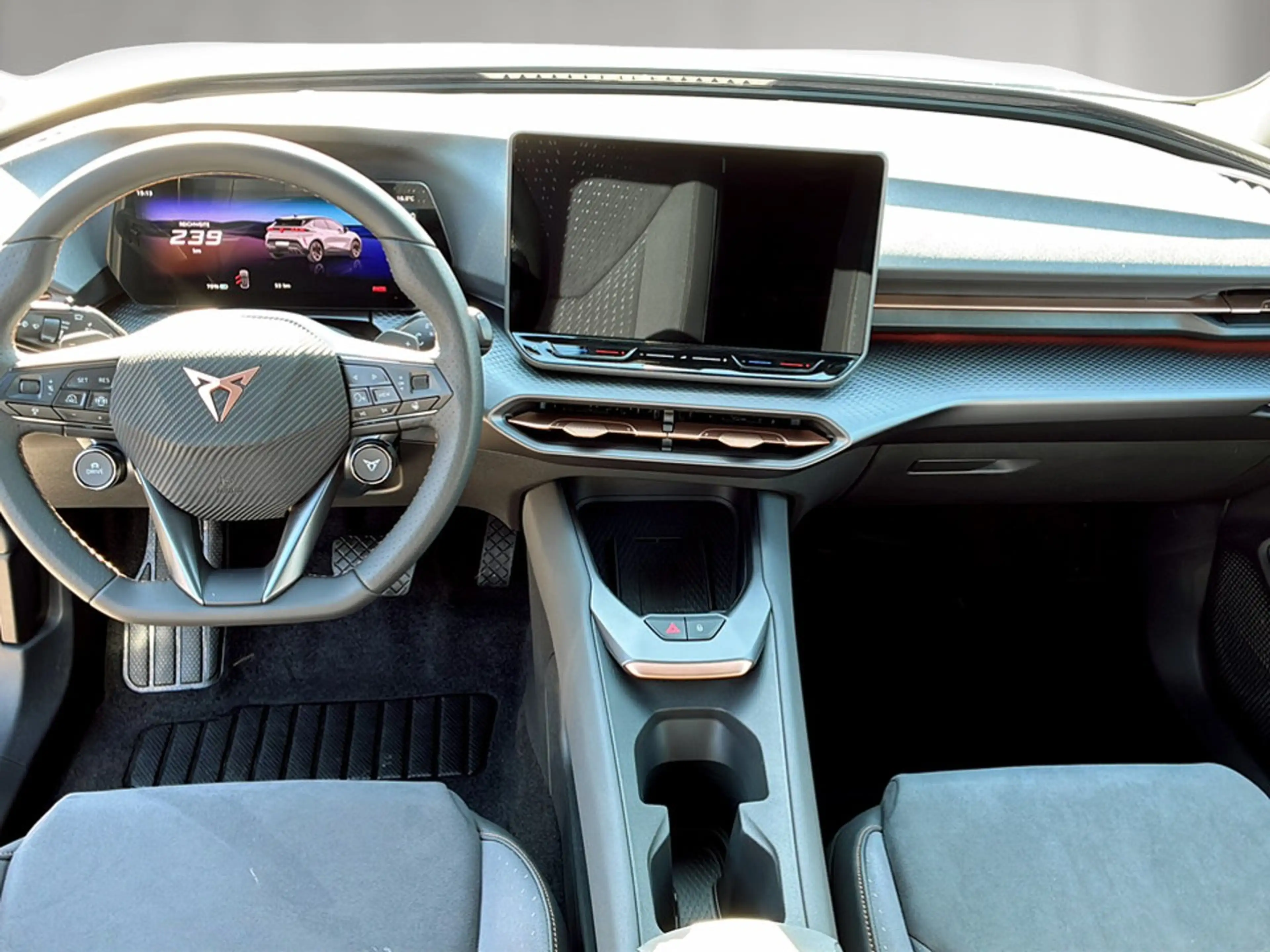 CUPRA Raval ENDURANCE 52/55 155kW/211 PS — photo 12
