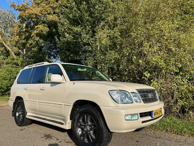 Lexus LX 470 Toyota Landcruiser 100-Series) VAN LPG AUT Topstaa