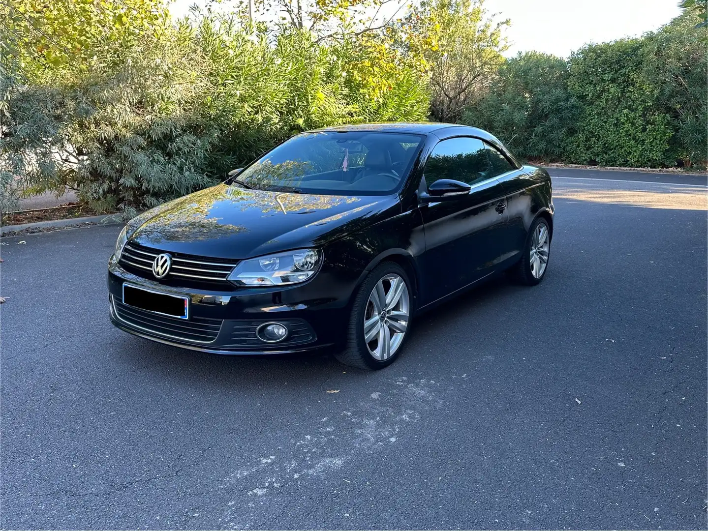 Volkswagen Eos Eos 2.0 TDI 140 FAP BlueMotion Carat DSG6 Noir - 2