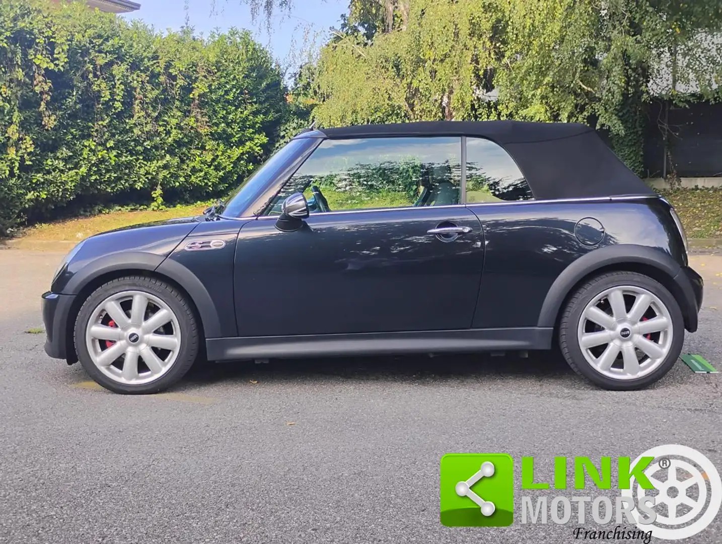 MINI Cooper Cabrio Mini 1.6 16V S Schwarz - 2