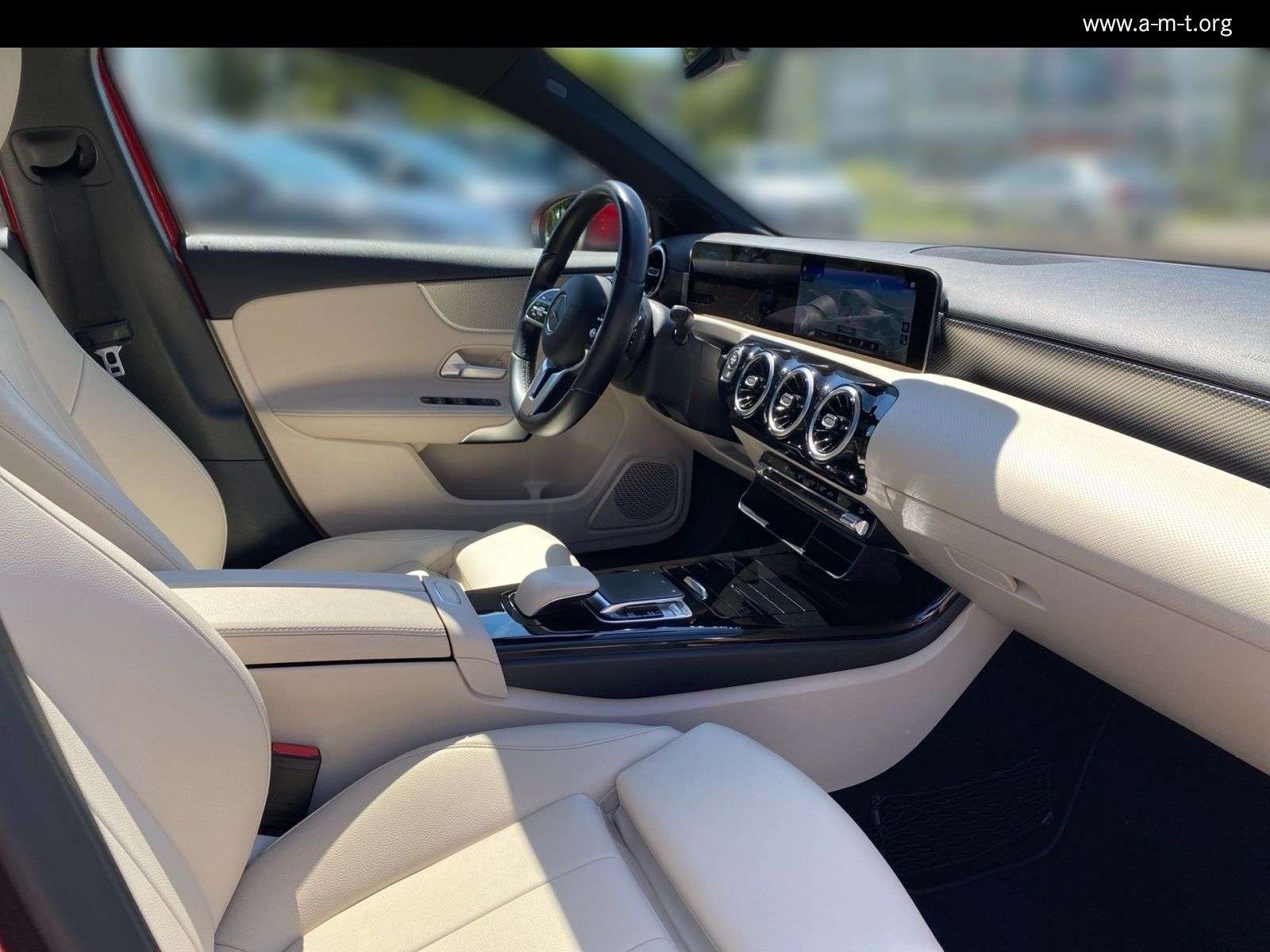 Mercedes-Benz A 220