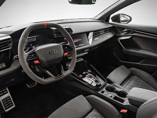 Audi RS3 view 9