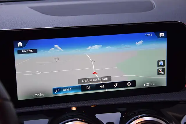 Mercedes-Benz Cla Class view 14