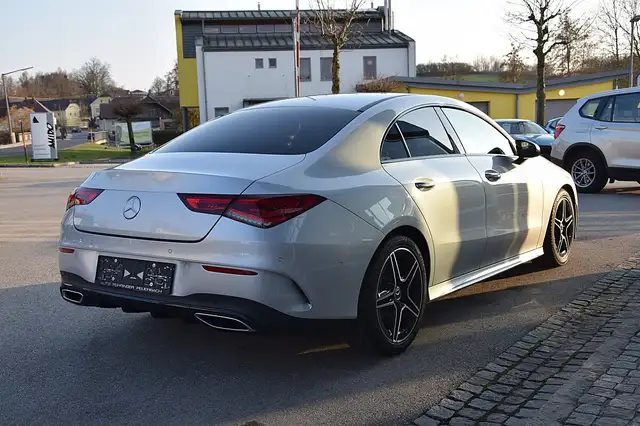 Mercedes-Benz Cla Class view 3