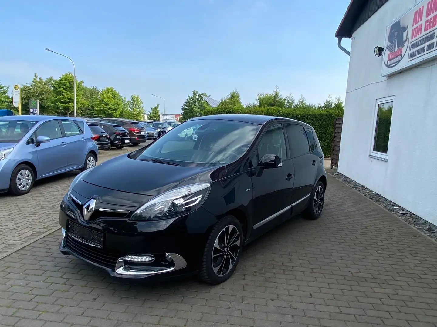 Renault Scenic III BOSE Edition 1.2 TCE / 6-Gang / NAVI/ Schwarz - 2
