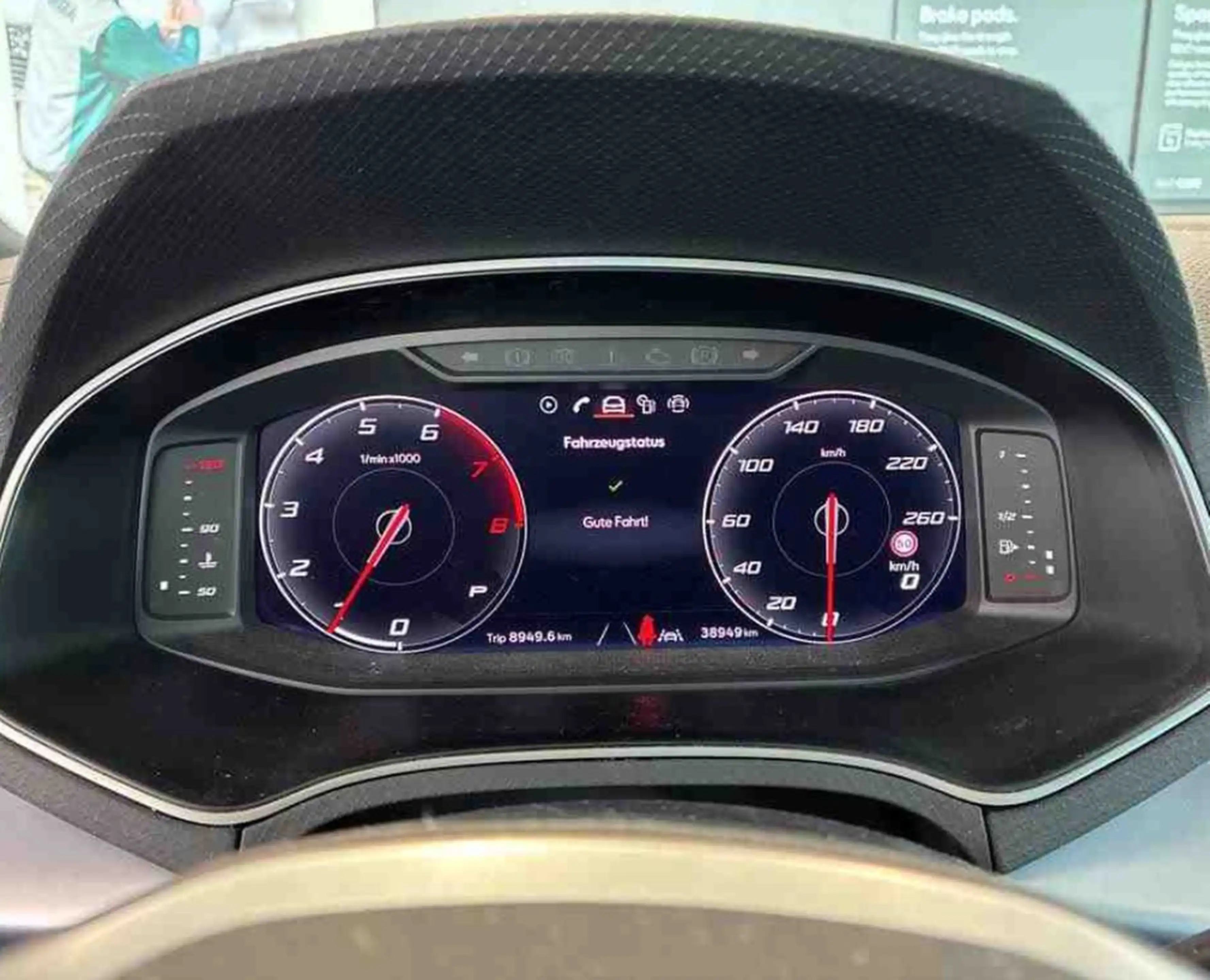 SEAT Arona 1.0 TSI DSG FR — photo 9