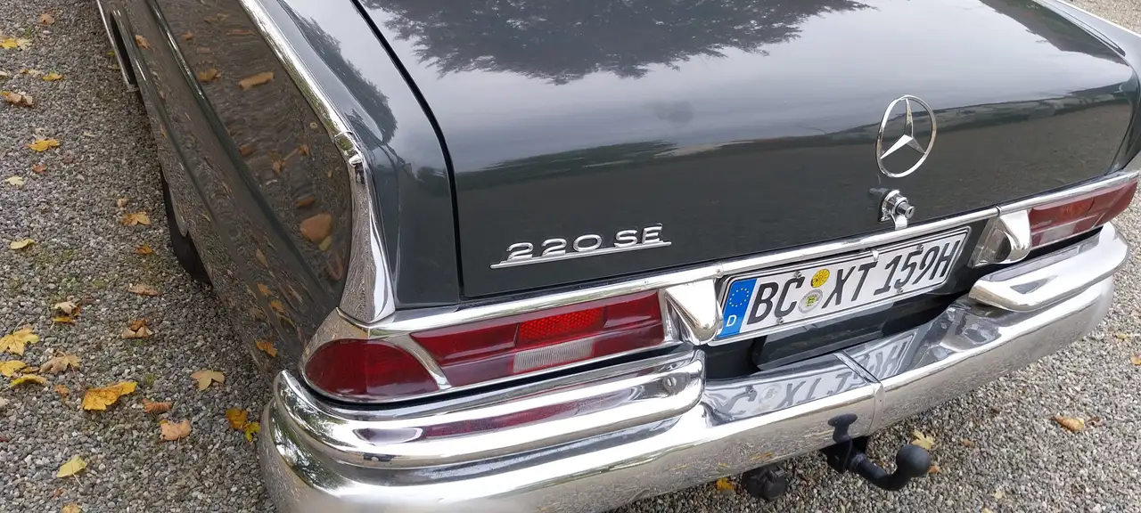 Mercedes-Benz 220, foto 6