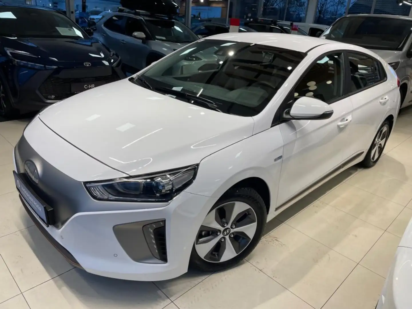 Hyundai IONIQ Elektro 28kWh Level 3 Aut. Blanc - 2