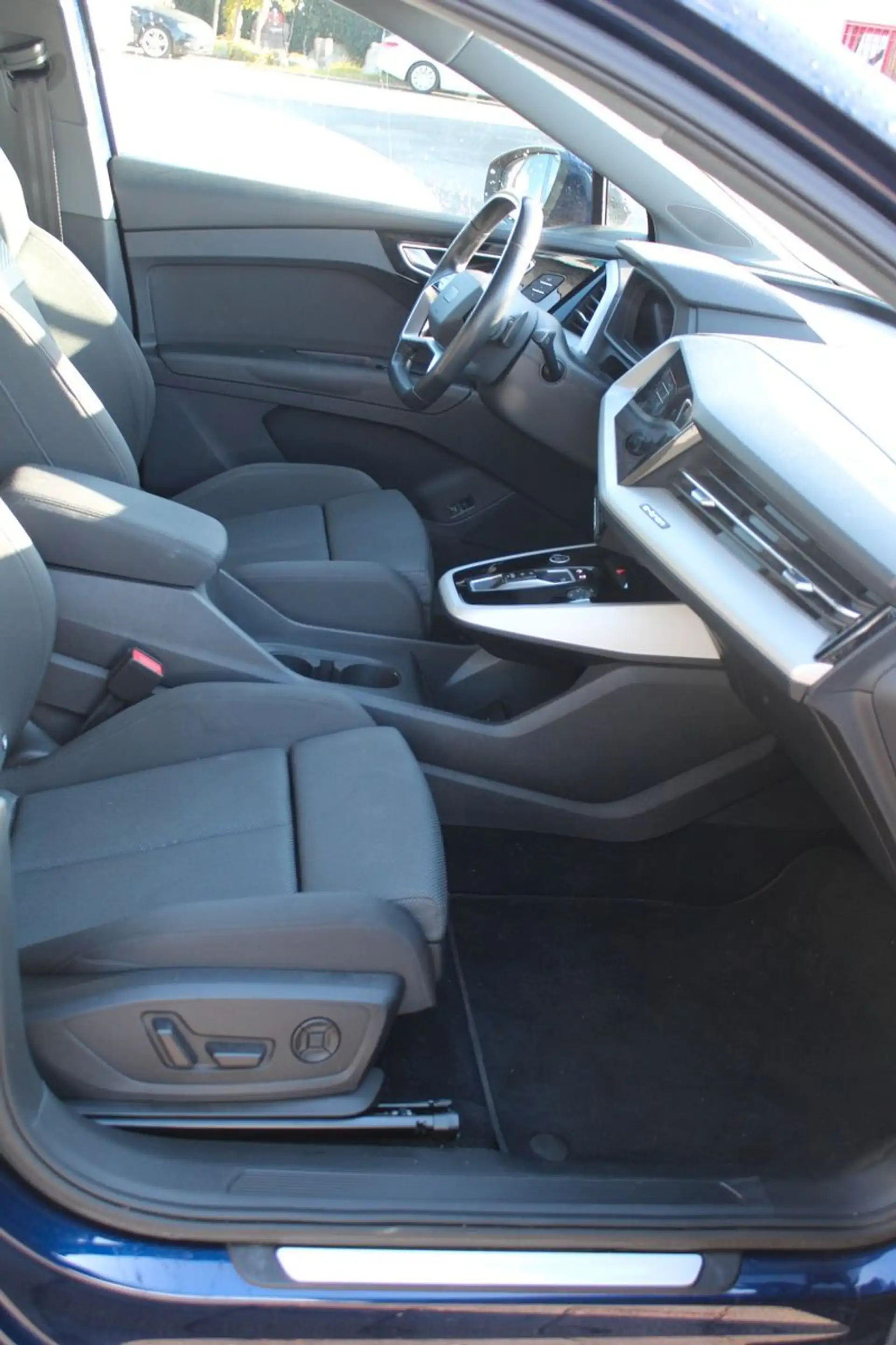 Audi Q4 e-tron e-tron 50 quattro*P-SSD*AHK*RFK* — photo 6