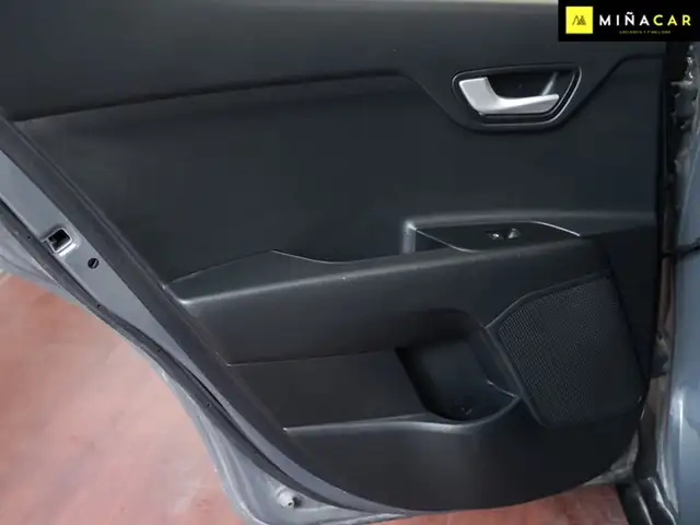 Kia Stonic view 21