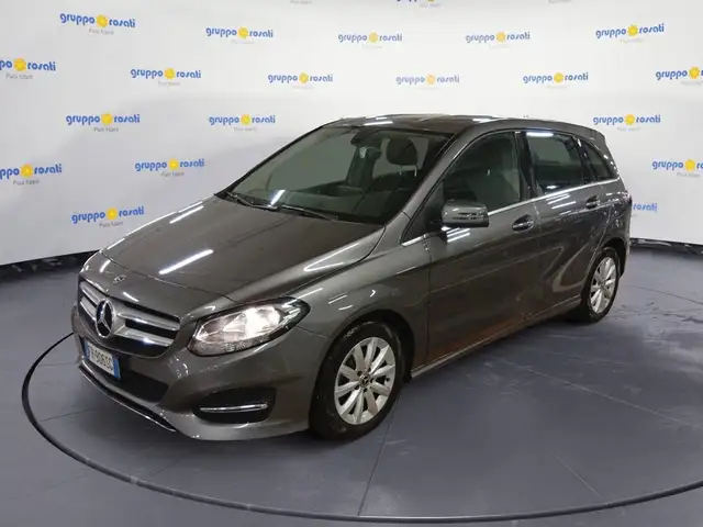 Mercedes-Benz B 180 - T246 B 180 Executive FL