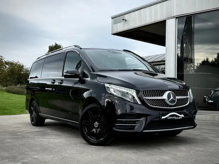 Mercedes-Benz V 300 4-Matic Pack AMG, Caméra 360°, Utilitaire, Attelage, Historique Mercedes