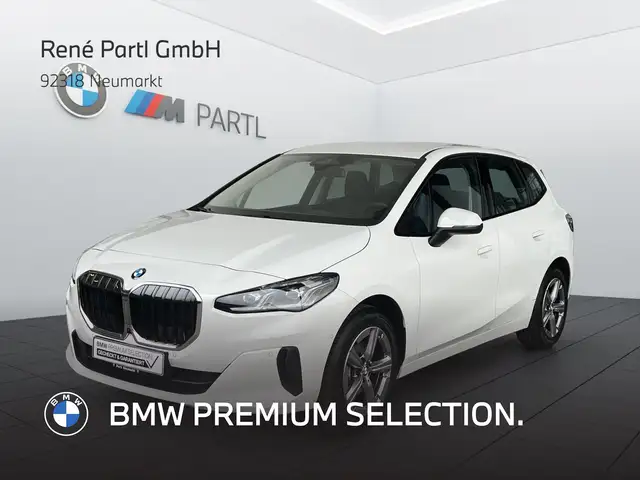 Bmw 220 i ActiveTourer LED ACC 360° HUD AHK Keyless