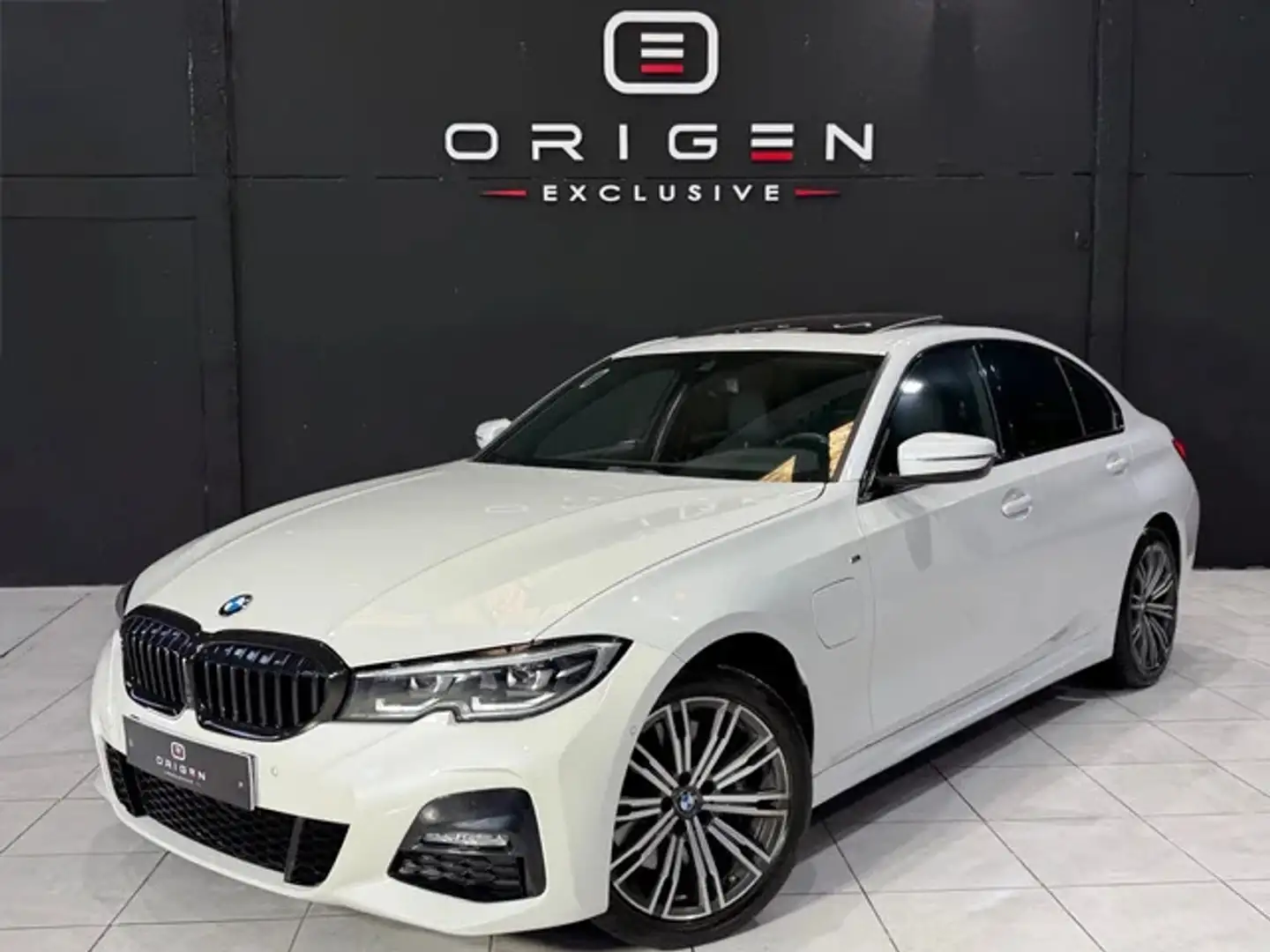 BMW 330 330e xDrive Touring Blanco - 1