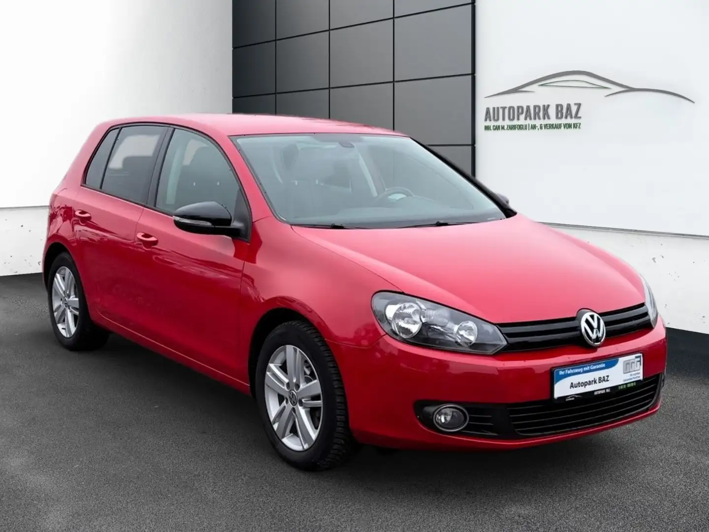 Volkswagen Golf VI Match AUTOMATIK *KLIM*SH*ALU*AHK* Rot - 2