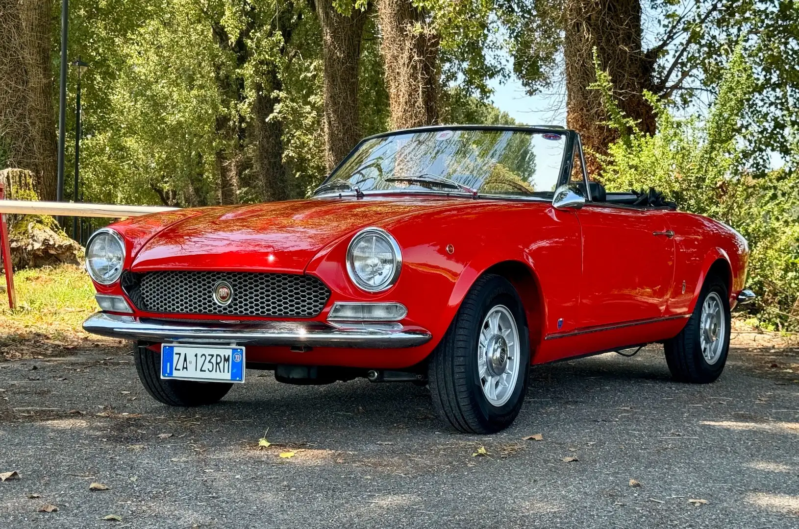 Fiat 124 Spider 1600 Naranja - 2