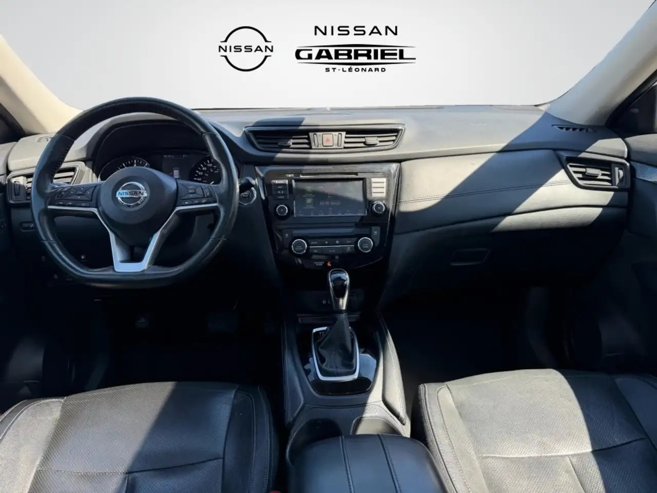 Nissan Rogue fotografie Nissan Rogue