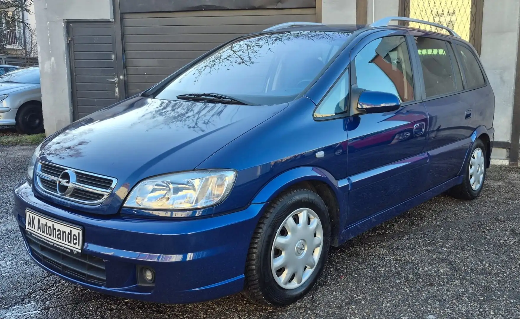 Opel Zafira 2.2 Aut. 108kw Recaro Sportsitze 7-Sitze Blau - 1