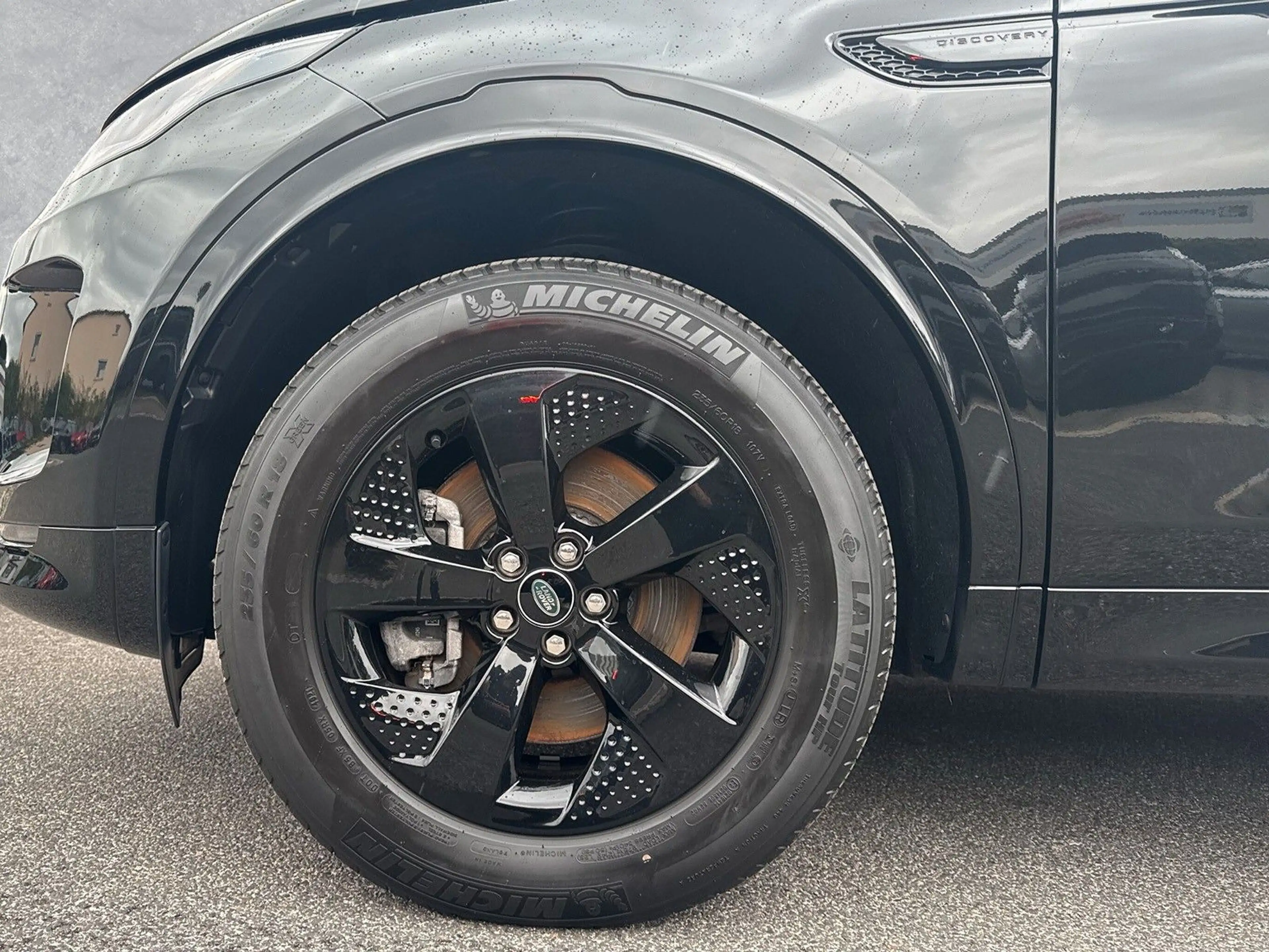 Land Rover Discovery Sport D200 R-Dynamic SE — photo 9
