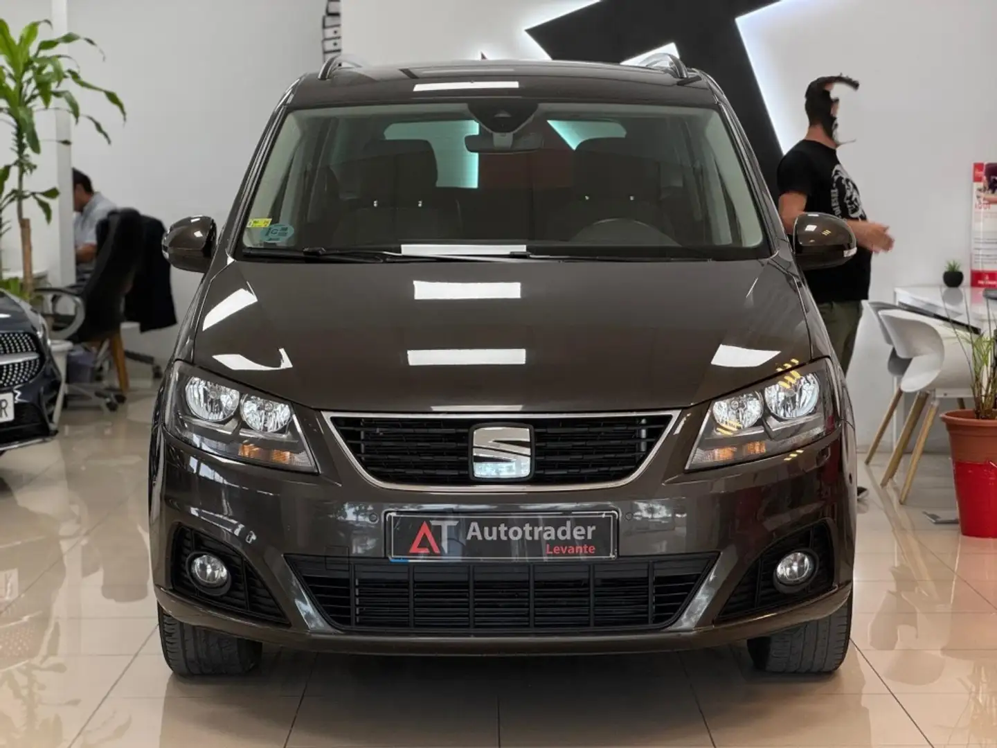 SEAT Alhambra 2.0TDI CR S&S Style DSG 150 Marrón - 2