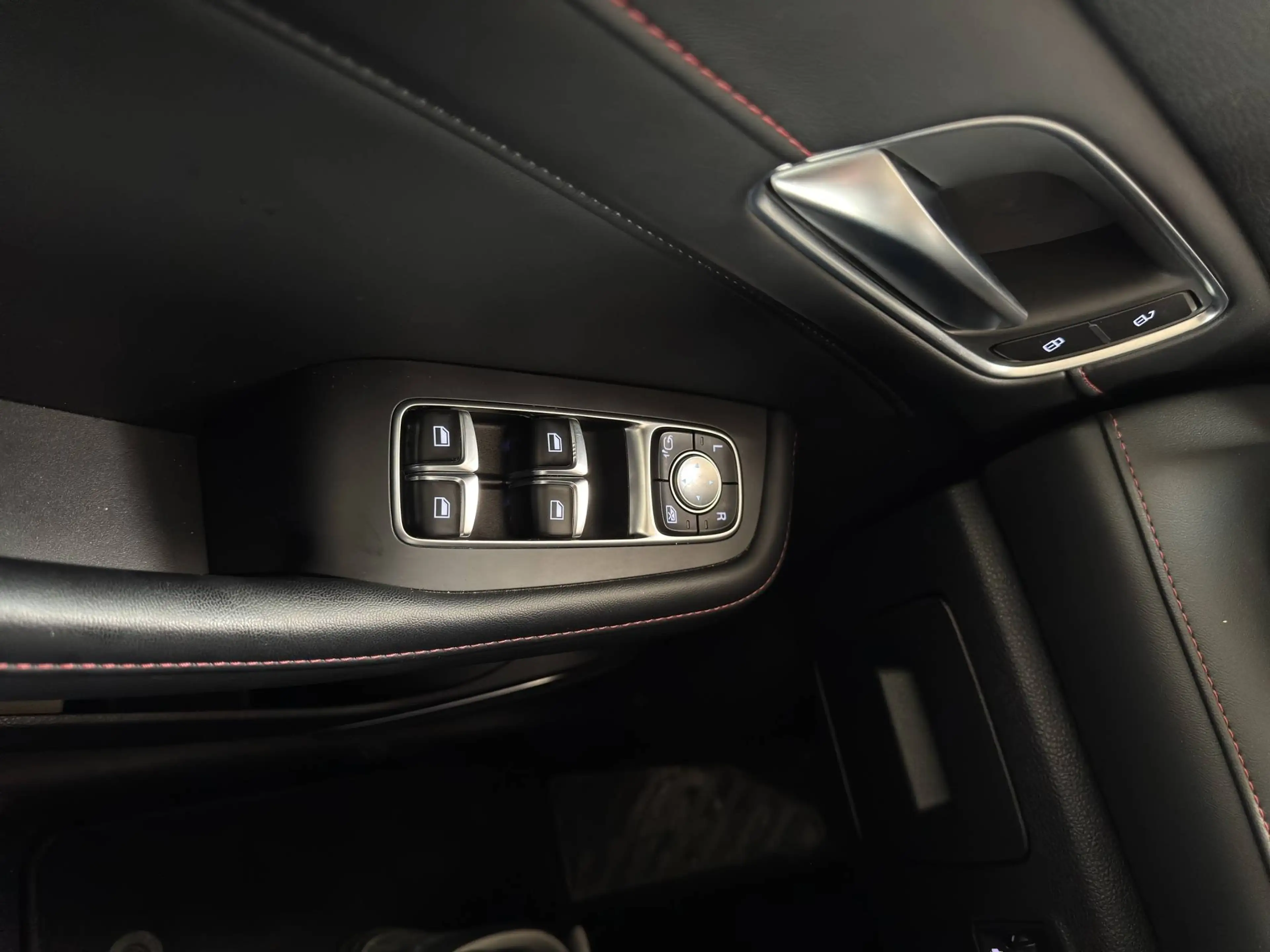 MG HS HS 1.5 T-GDi Comfort DCT — photo 12
