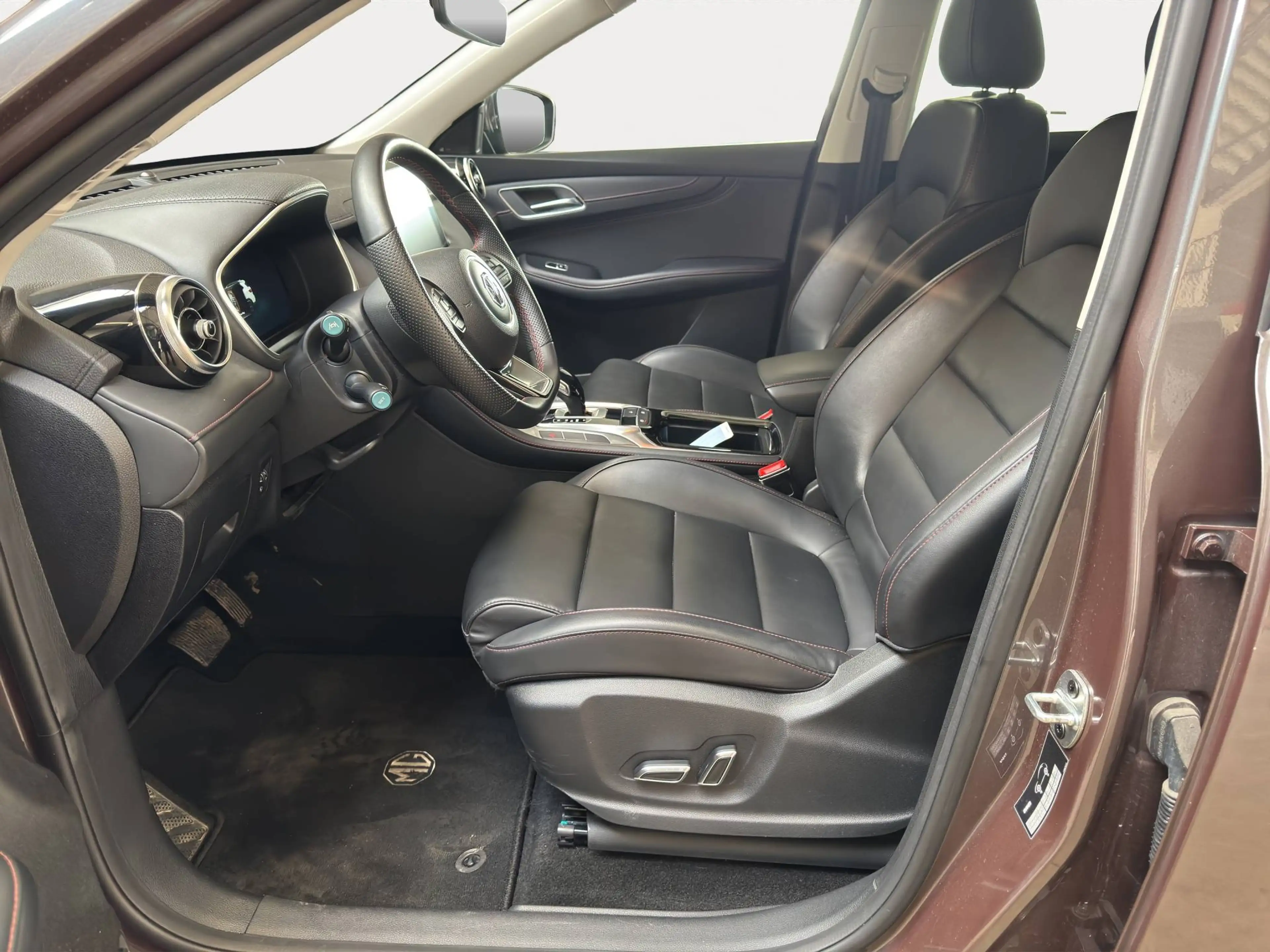 MG HS HS 1.5 T-GDi Comfort DCT — photo 9