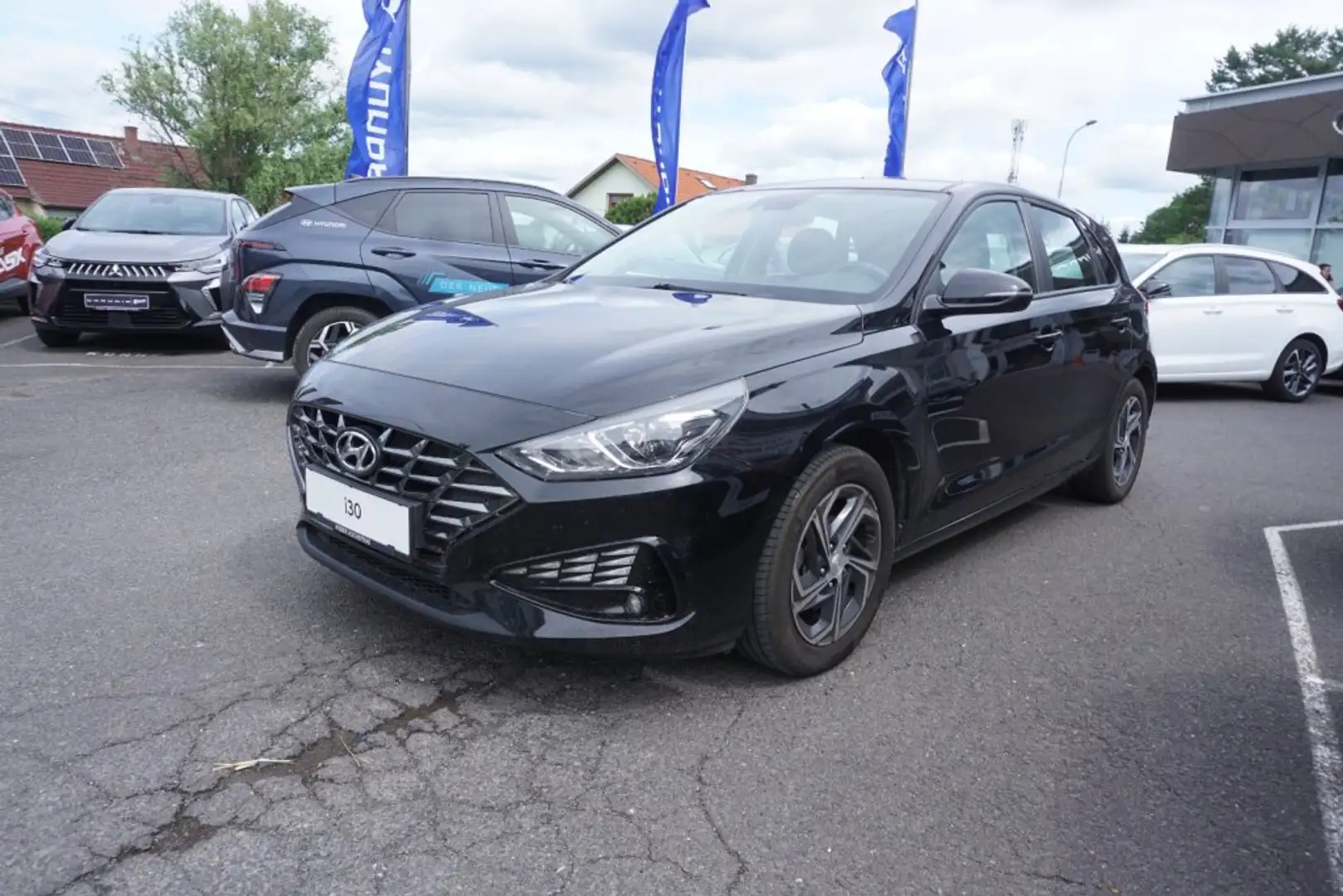 Hyundai i30 - PD Edition 30 1,5 DPI Schwarz - 1