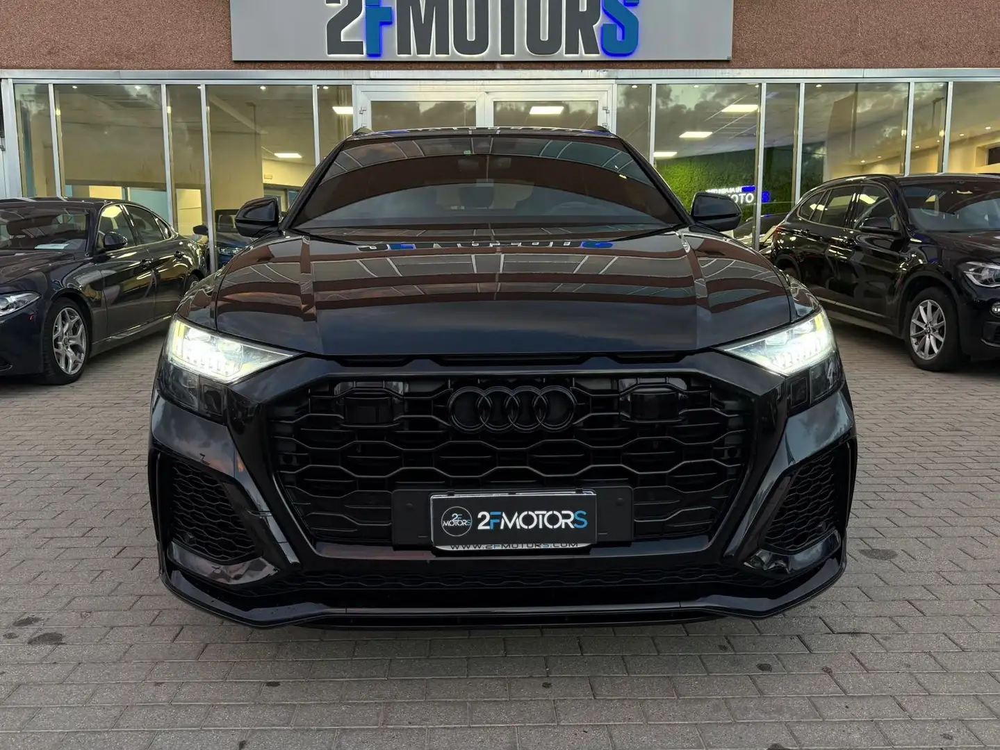 Audi RS Q8 4.0 mhev quattro tiptronic Zwart - 2