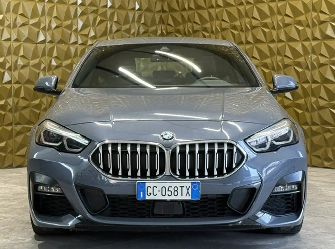 BMW 220