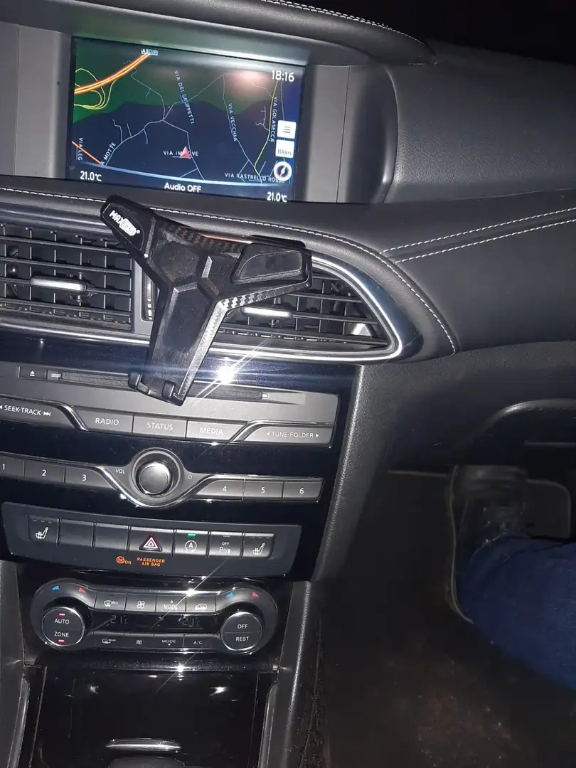 Infiniti Q30 2.2d Business 170cv dct - 2