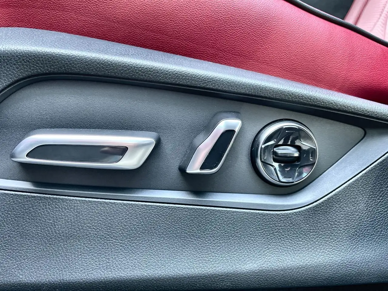 Acura MDX снимка Acura MDX