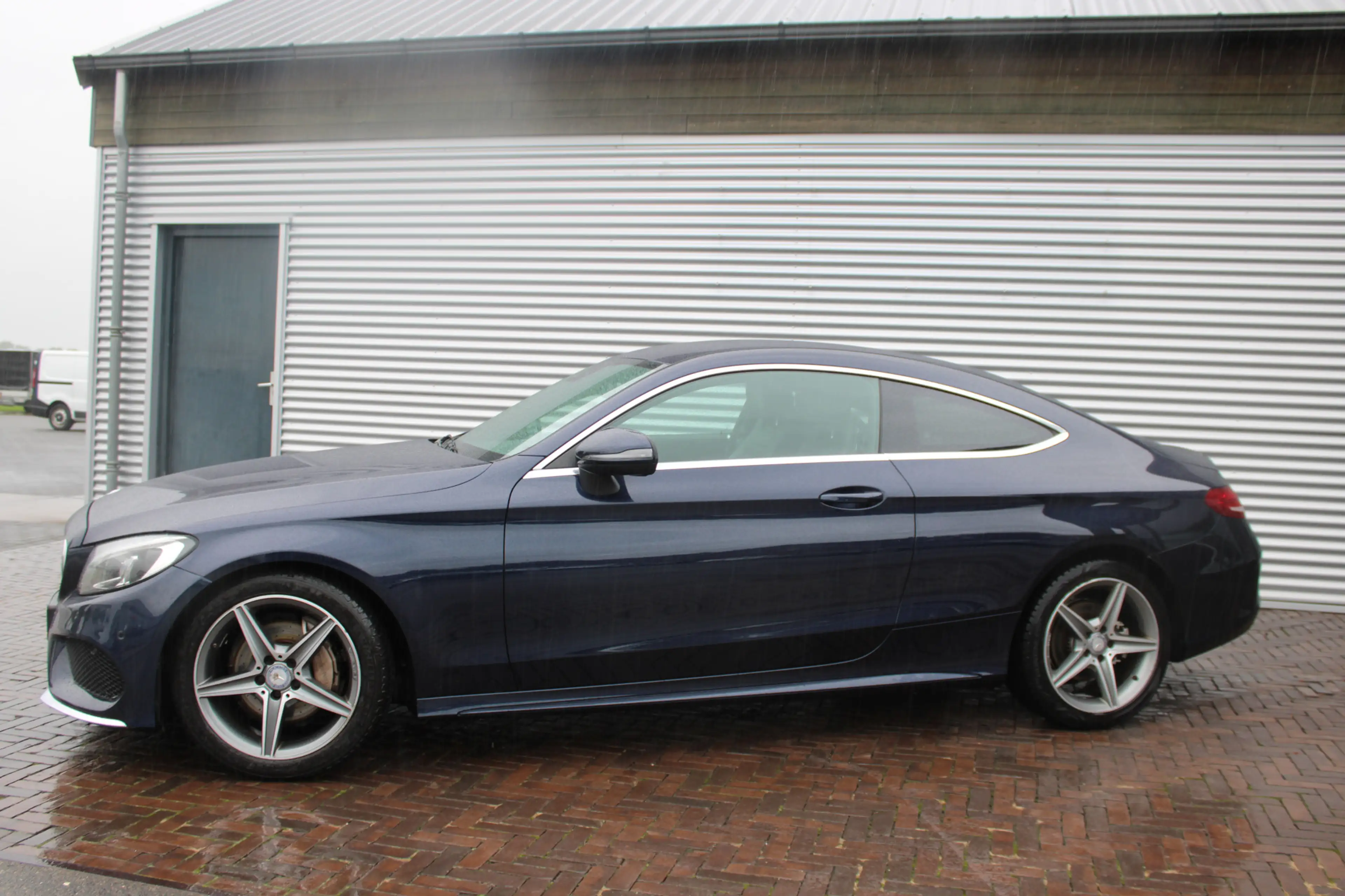 Mercedes-Benz C 180 Coupé Prestige amg — photo 4