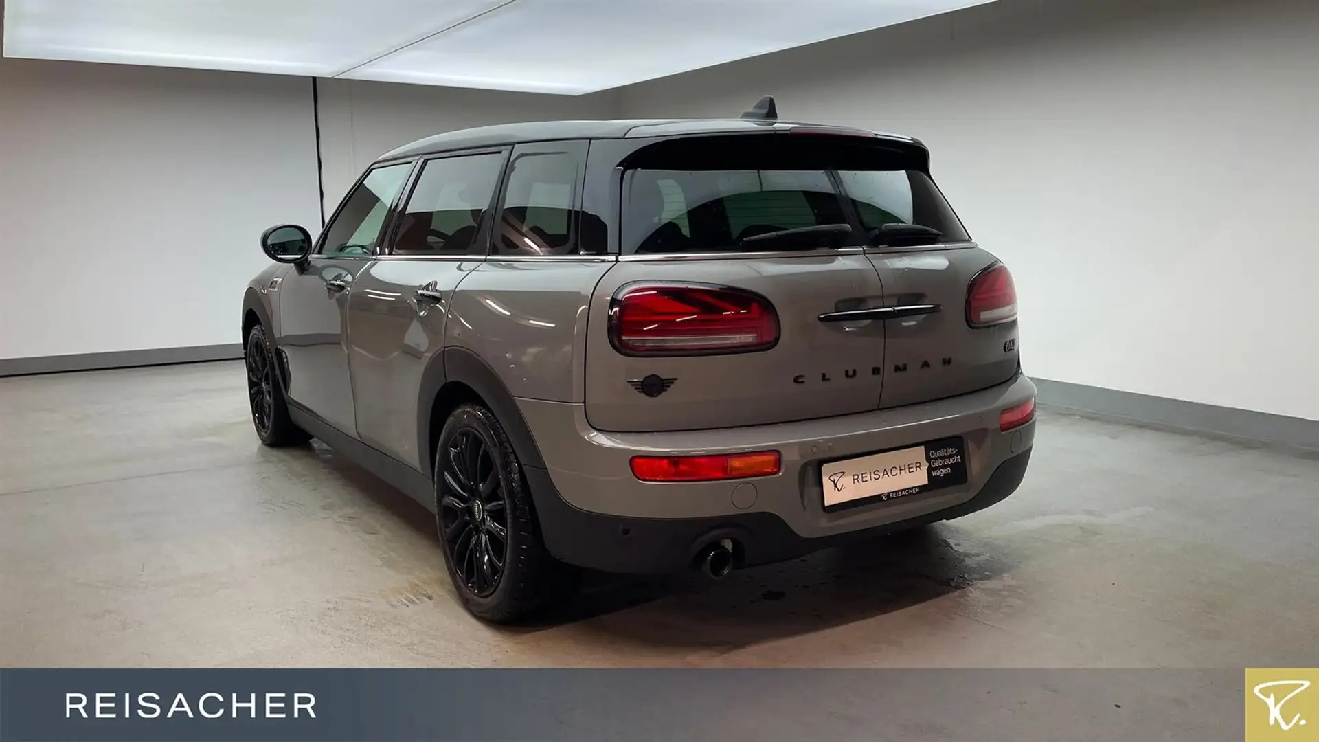 MINI One One Clubman Aut.Classic-Trim,Navi+,Sitzhz,HeadUP Grau - 2