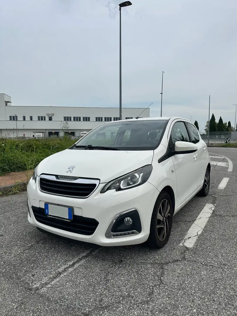 Peugeot 108 5p 1.0 vti Allure Top! E6 Bianco - 1