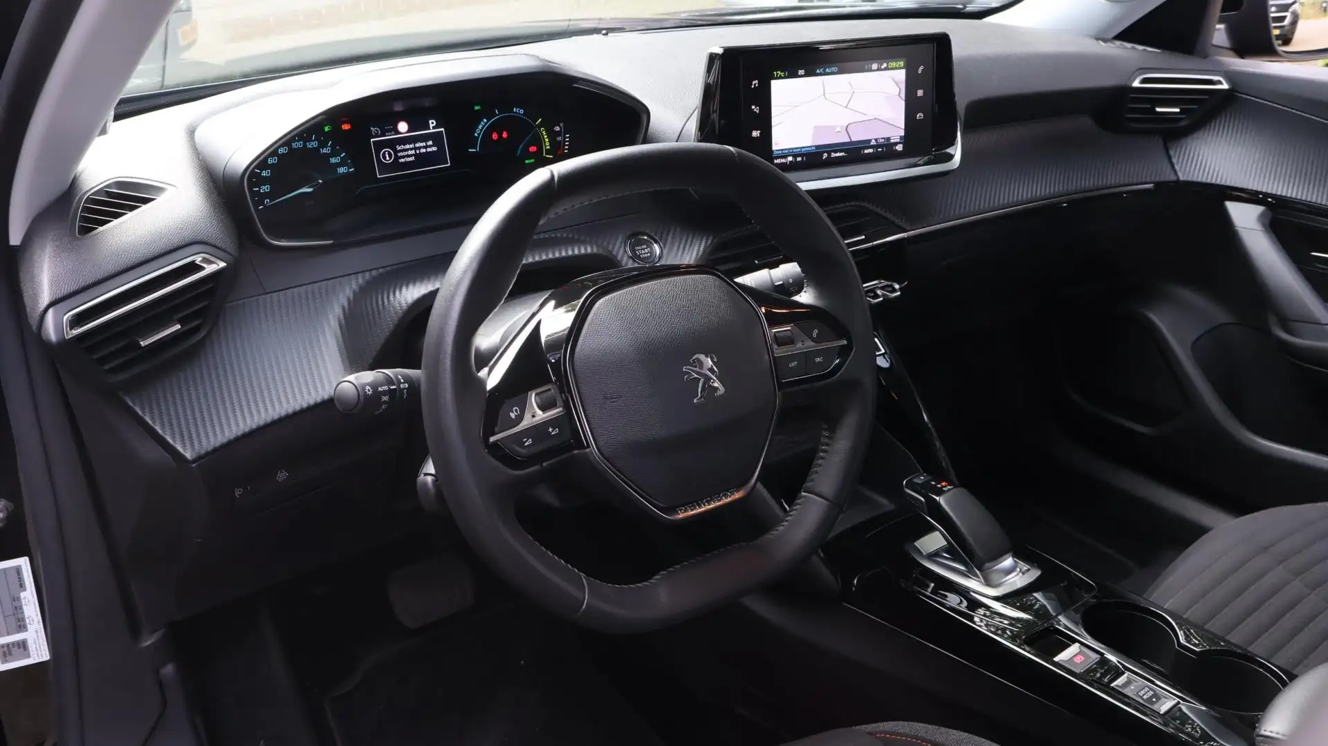 Peugeot e-2008 EV Blue Lease Active 50 kWh|Carplay|Camera|Clima|1 Noir - 2