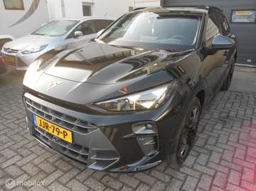 1.5 TSI e-Hybrid VZ Performance 272 PK trekh.