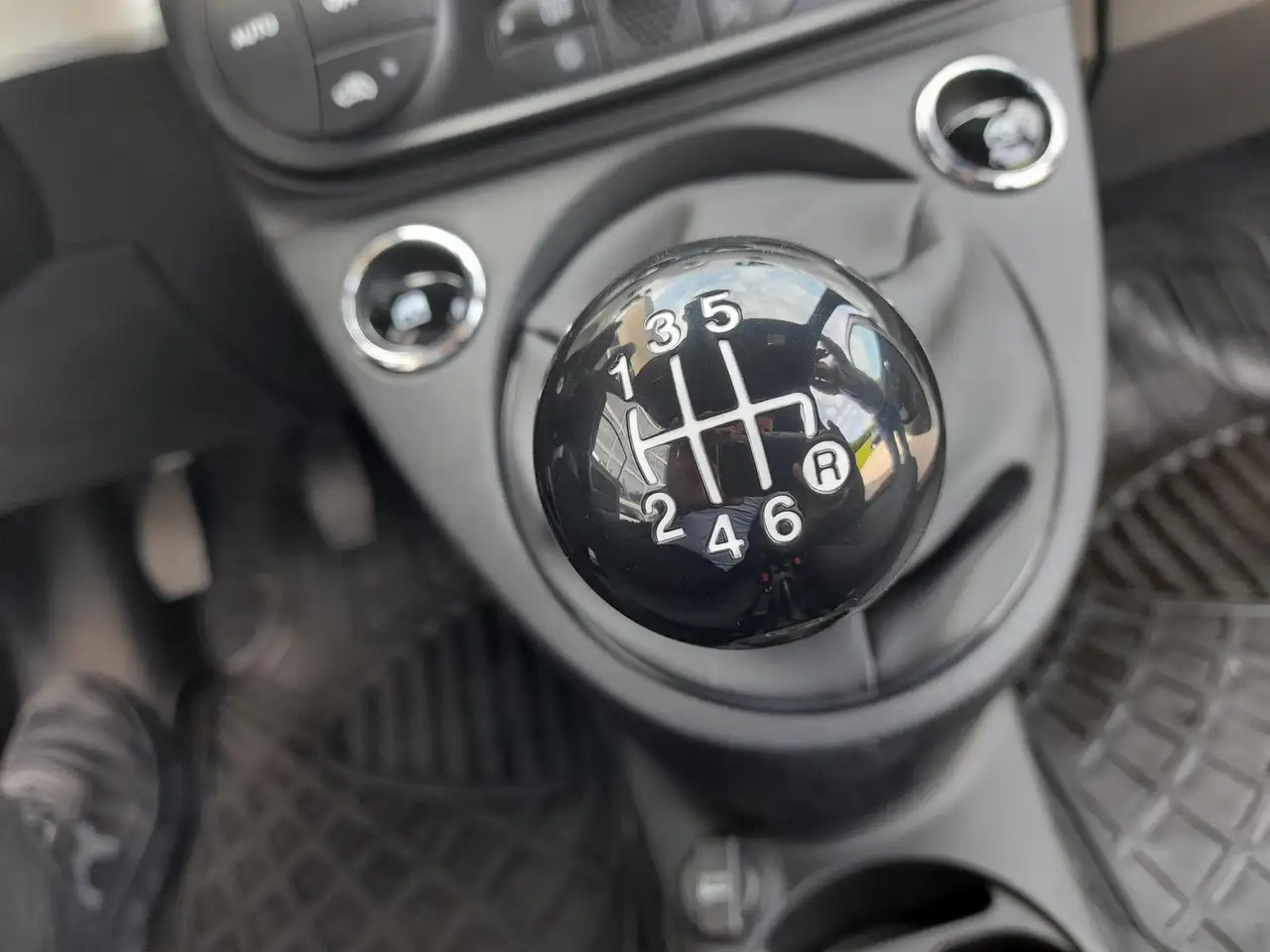 Fiat 500 1.0 GSE Hybrid NAVI~PDC~APP~GRA~ALU~MFL~NSW 25