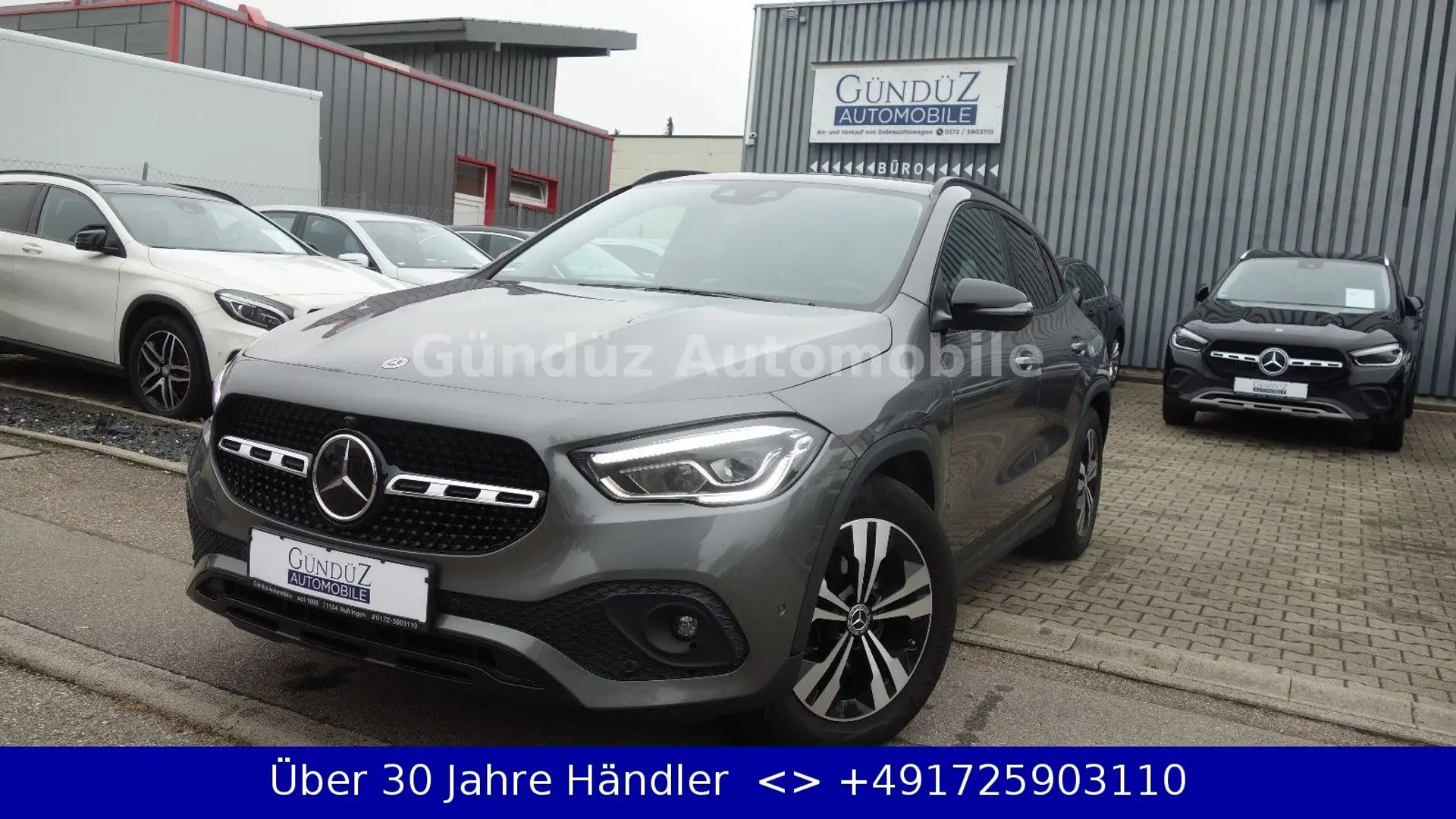 Mercedes-Benz GLA 220 d 8G-DCT*HEAD-UP*DISTRONIC*STANDHEIZUNG Grau - 1