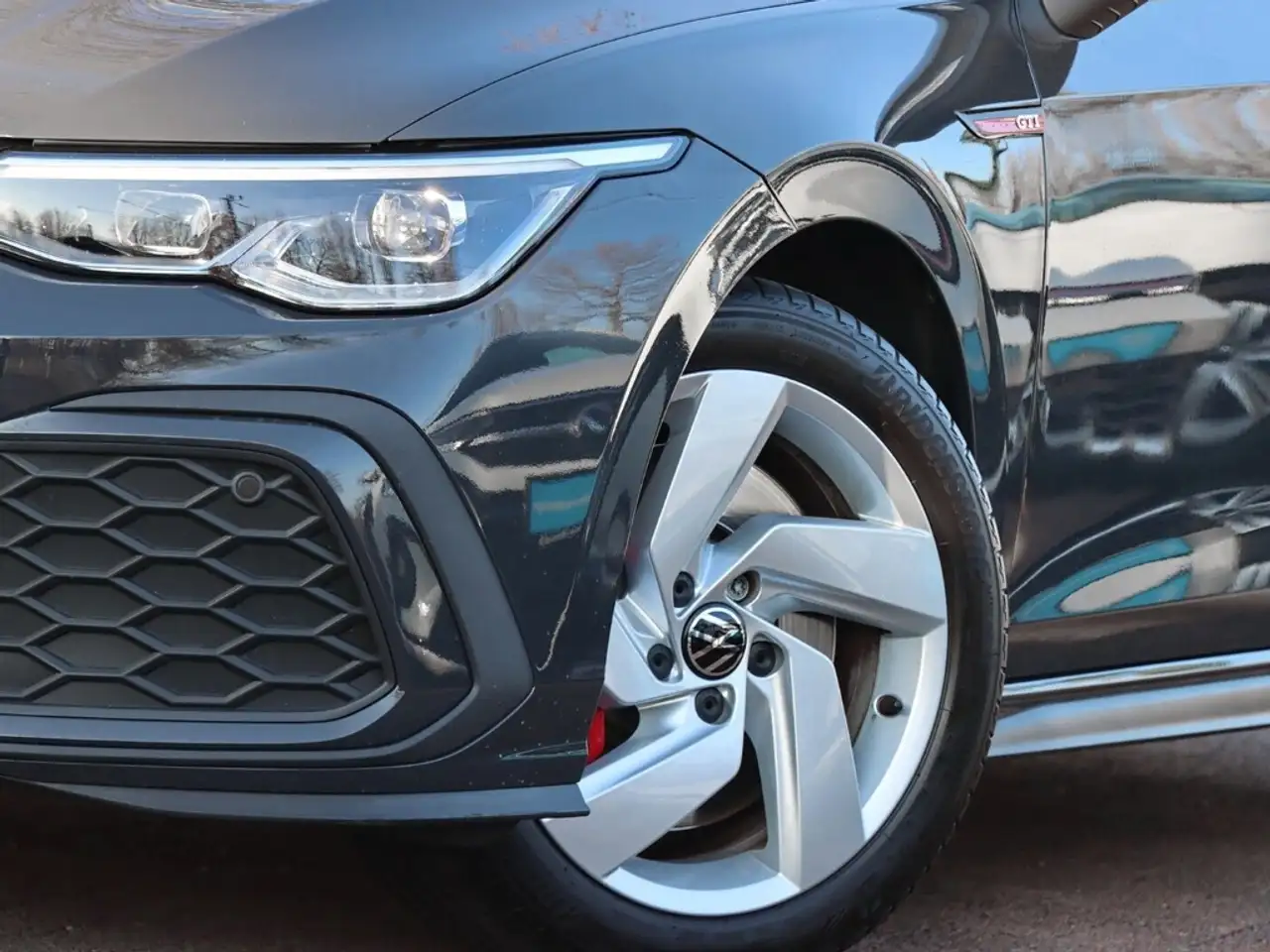 Volkswagen Golf GTI VIII 2.0 TSI DSG ACC/LED/RÜCKFK./RADIO APP 3