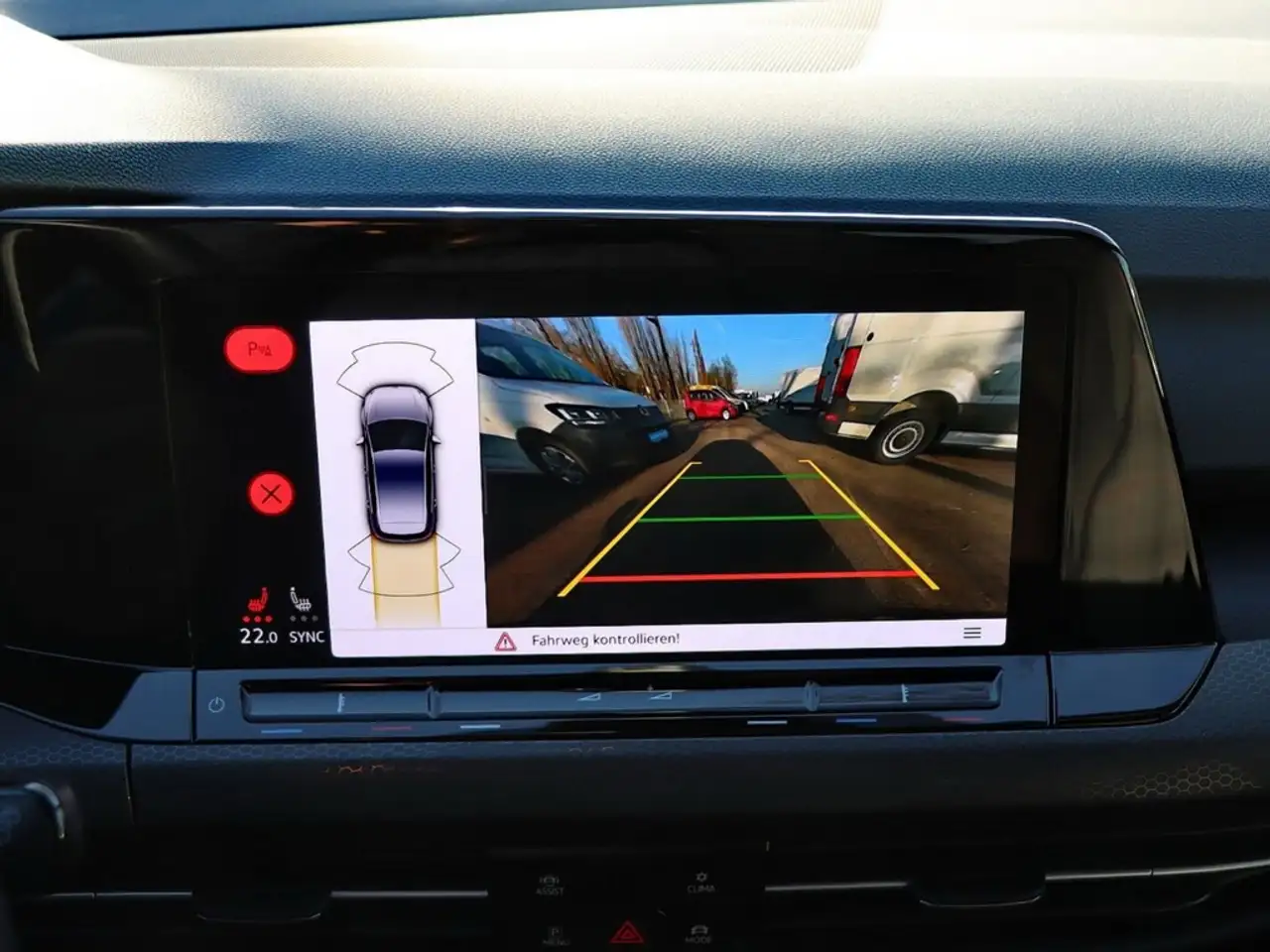 Volkswagen Golf GTI VIII 2.0 TSI DSG ACC/LED/RÜCKFK./RADIO APP 9